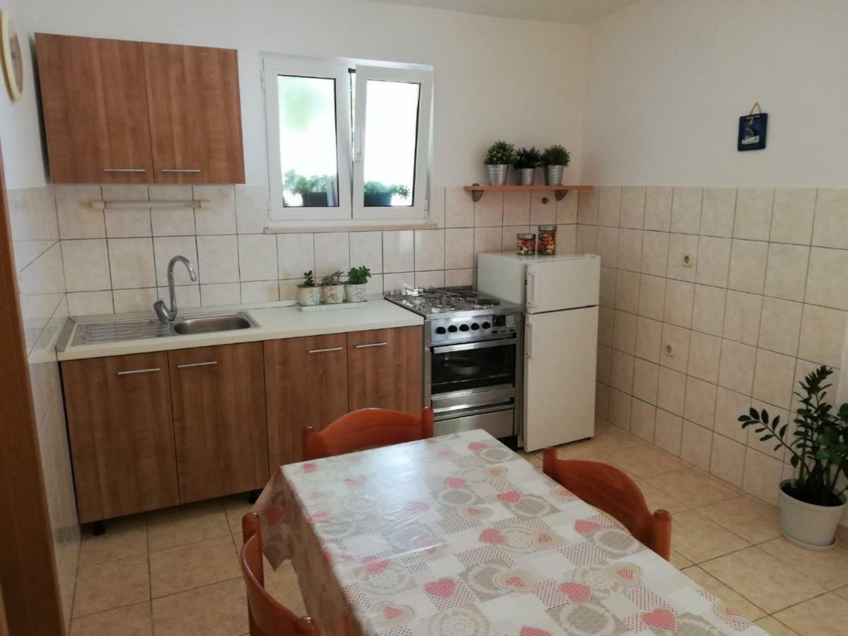 Apartment Center Tonka Makarska Exterior foto